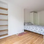 Logement Cosy Et Moderne Proche De Toute Commodite