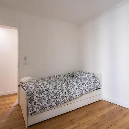 Logement Cosy Et Moderne Proche De Toute Commodité Appartamento